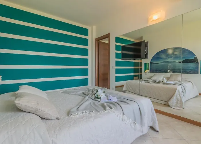 La Bomboniera * Varenna